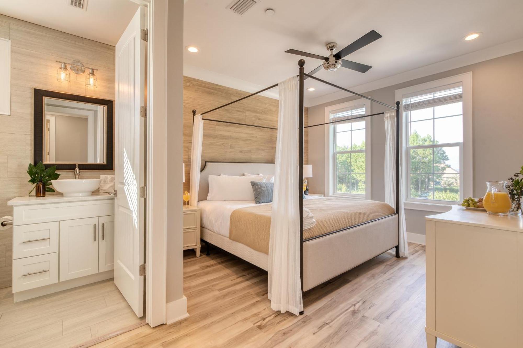Edgewater By Avantstay Gorgeous Character Lakefront Home W Private Dock Destin Exterior foto