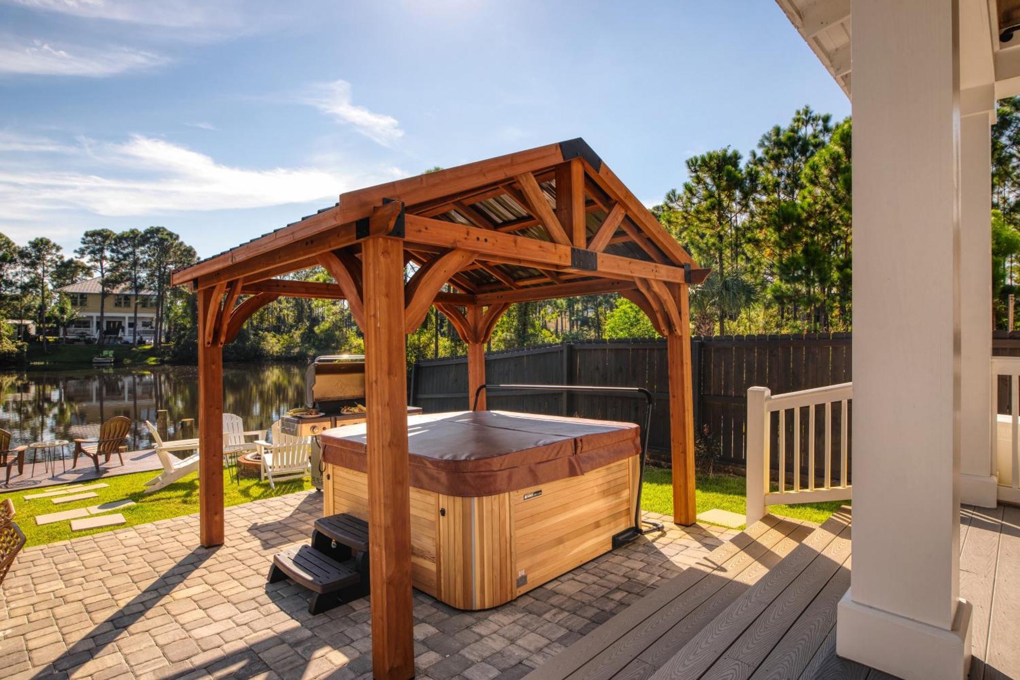 Edgewater By Avantstay Gorgeous Character Lakefront Home W Private Dock Destin Exterior foto